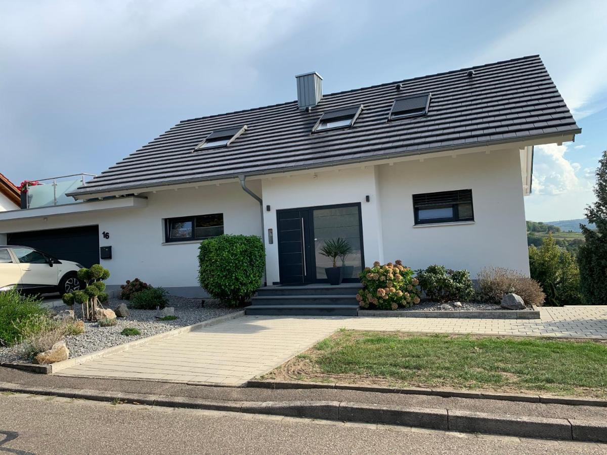 Ferienwohnung Schlossblick คิพเพนไฮม์ ภายนอก รูปภาพ
