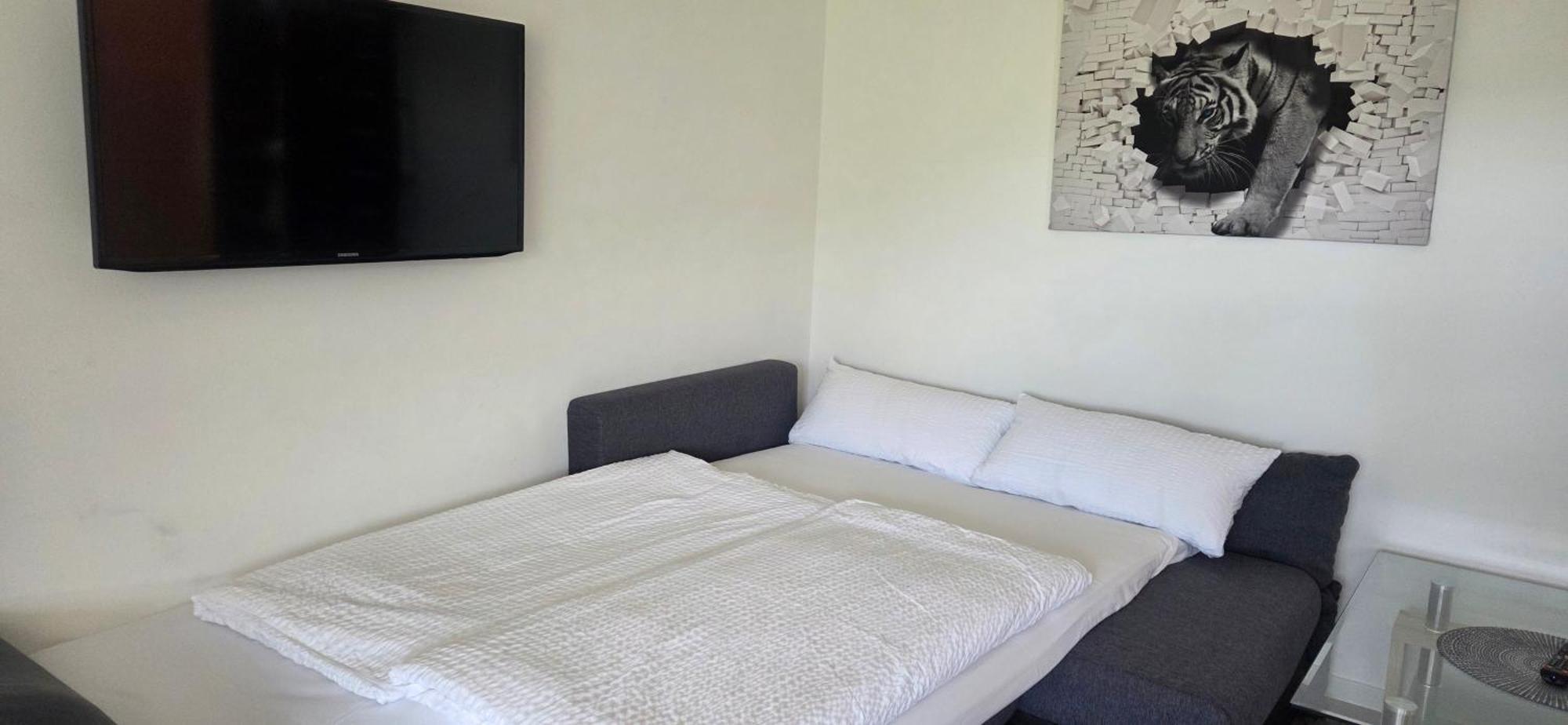 Ferienwohnung Schlossblick คิพเพนไฮม์ ภายนอก รูปภาพ